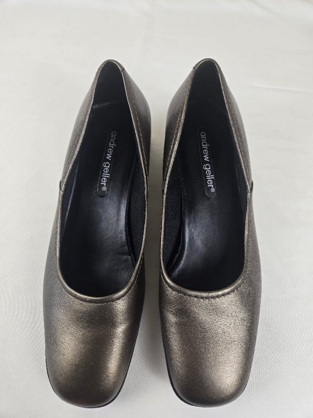 Andrew Geller Size 8-1/2M Metallic Bronze Wedge Heel Shoes Soft Square Toe